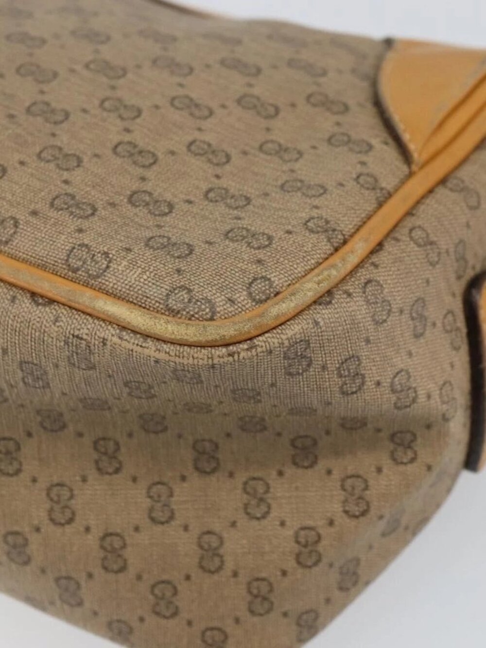 GUCCI Micro GG Supreme Shoulder Bag PVC Beige Gold Auth BA9394 - Picture 13 of 16